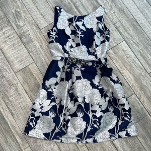 Eliza J fit & flare blue & white floral dress w/ beaded belt. Size 14P.